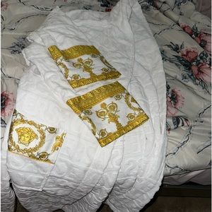 MENS VERSACE ROBE